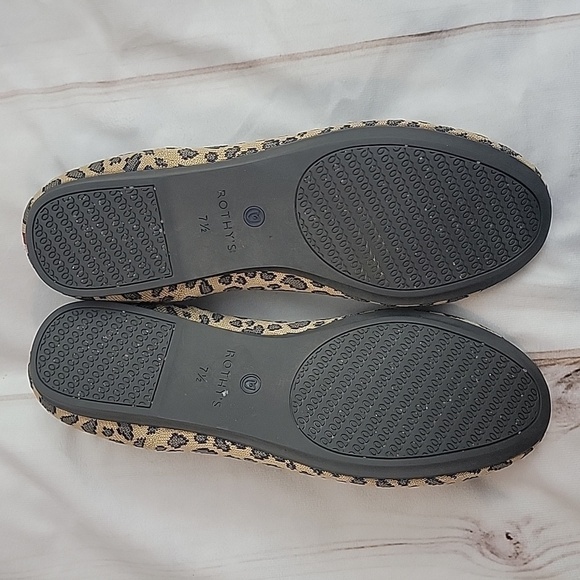 Rothys The Flat Round Toe Spotted Animal Leopard Cheetah Brown RETIRED Print 7.5 - Picture 6 of 11
